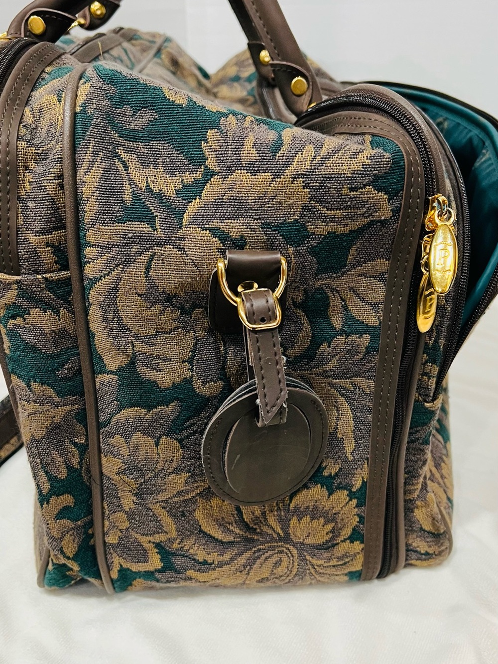 Vintage Protocol Floral Jacquard Travel Tote - Picture 7 of 10